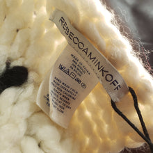 Load image into Gallery viewer, Online Vintage Shop, Vintage Clothing Boutique, Vintage, Women's Clothing, Seconhand, Distressed Vintage Designs, Sustainable Fashion