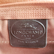 Load image into Gallery viewer, Online Vintage Shop, Vintage Clothing Boutique, Vintage, Women's Clothing, Seconhand, Distressed Vintage Designs, Sustainable Fashion