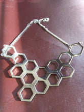 Load image into Gallery viewer, Online Vintage Shop, Vintage Clothing Boutique, Vintage, Women's Clothing, Seconhand, Distressed Vintage Designs, Sustainable Fashion