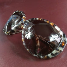 Load image into Gallery viewer, Online Vintage Shop, Vintage Clothing Boutique, Vintage, Women's Clothing, Seconhand, Distressed Vintage Designs, Sustainable Fashion