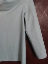 Load image into Gallery viewer, Online Vintage Shop, Vintage Clothing Boutique, Vintage, Women's Clothing, Seconhand, Distressed Vintage Designs, Sustainable Fashion