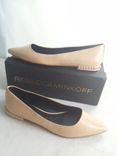 Load image into Gallery viewer, Online Vintage Shop, Vintage Clothing Boutique, Vintage, Women's Clothing, Seconhand, Distressed Vintage Designs, Sustainable Fashion