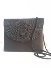 Load image into Gallery viewer, Online Vintage Shop, Vintage Clothing Boutique, Vintage, Women's Clothing, Seconhand, Distressed Vintage Designs, Sustainable Fashion