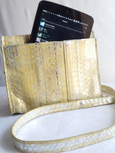 Load image into Gallery viewer, Online Vintage Shop, Vintage Clothing Boutique, Vintage, Women's Clothing, Seconhand, Distressed Vintage Designs, Sustainable Fashion