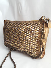 Load image into Gallery viewer, Online Vintage Shop, Vintage Clothing Boutique, Vintage, Women's Clothing, Seconhand, Distressed Vintage Designs, Sustainable Fashion