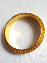 Load image into Gallery viewer, Online Vintage Shop, Vintage Clothing Boutique, Vintage, Women's Clothing, Seconhand, Distressed Vintage Designs, Sustainable Fashion