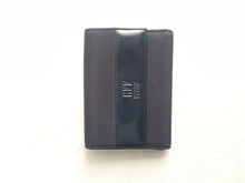 Load image into Gallery viewer, Online Vintage Shop, Vintage Clothing Boutique, Vintage, Women's Clothing, Seconhand, Distressed Vintage Designs, Sustainable Fashion