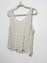 Load image into Gallery viewer, Online Vintage Shop, Vintage Clothing Boutique, Vintage, Women's Clothing, Seconhand, Distressed Vintage Designs, Sustainable Fashion