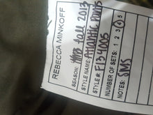 Load image into Gallery viewer, Online Vintage Shop, Vintage Clothing Boutique, Vintage, Women's Clothing, Seconhand, Distressed Vintage Designs, Sustainable Fashion