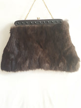 Load image into Gallery viewer, Online Vintage Shop, Vintage Clothing Boutique, Vintage, Women's Clothing, Seconhand, Distressed Vintage Designs, Sustainable Fashion