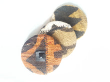 Load image into Gallery viewer, Online Vintage Shop, Vintage Clothing Boutique, Vintage, Women's Clothing, Seconhand, Distressed Vintage Designs, Sustainable Fashion