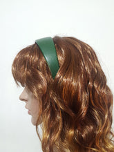 Load image into Gallery viewer, Online Vintage Shop, Vintage Clothing Boutique, Vintage, Women's Clothing, Seconhand, Distressed Vintage Designs, Sustainable Fashion