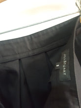 Load image into Gallery viewer, Online Vintage Shop, Vintage Clothing Boutique, Vintage, Women's Clothing, Seconhand, Distressed Vintage Designs, Sustainable Fashion