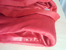 Load image into Gallery viewer, Online Vintage Shop, Vintage Clothing Boutique, Vintage, Women's Clothing, Seconhand, Distressed Vintage Designs, Sustainable Fashion