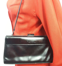 Load image into Gallery viewer, Online Vintage Shop, Vintage Clothing Boutique, Vintage, Women's Clothing, Seconhand, Distressed Vintage Designs, Sustainable Fashion