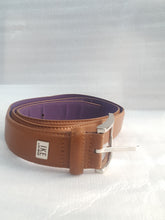 Load image into Gallery viewer, Online Vintage Shop, Vintage Clothing Boutique, Vintage, Women's Clothing, Seconhand, Distressed Vintage Designs, Sustainable Fashion