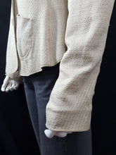 Load image into Gallery viewer, Online Vintage Shop, Vintage Clothing Boutique, Vintage, Women's Clothing, Seconhand, Distressed Vintage Designs, Sustainable Fashion