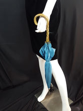 Load image into Gallery viewer, Online Vintage Shop, Vintage Clothing Boutique, Vintage, Women's Clothing, Seconhand, Distressed Vintage Designs, Sustainable Fashion