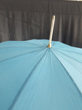 Load image into Gallery viewer, Online Vintage Shop, Vintage Clothing Boutique, Vintage, Women's Clothing, Seconhand, Distressed Vintage Designs, Sustainable Fashion