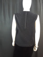 Load image into Gallery viewer, Online Vintage Shop, Vintage Clothing Boutique, Vintage, Women's Clothing, Seconhand, Distressed Vintage Designs, Sustainable Fashion