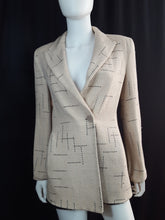 Load image into Gallery viewer, Online Vintage Shop, Vintage Clothing Boutique, Vintage, Women's Clothing, Seconhand, Distressed Vintage Designs, Sustainable Fashion