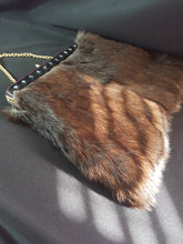 Load image into Gallery viewer, Online Vintage Shop, Vintage Clothing Boutique, Vintage, Women's Clothing, Seconhand, Distressed Vintage Designs, Sustainable Fashion