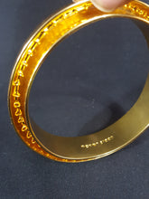 Load image into Gallery viewer, Online Vintage Shop, Vintage Clothing Boutique, Vintage, Women's Clothing, Seconhand, Distressed Vintage Designs, Sustainable Fashion