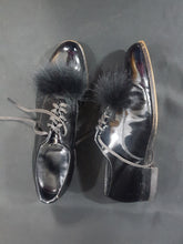 Load image into Gallery viewer, Neolite Soft Goodyear Soft Patent Shoes sz. 9, Shoes, Neolite Goodyear, [shop_name