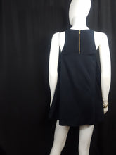 Load image into Gallery viewer, Online Vintage Shop, Vintage Clothing Boutique, Vintage, Women's Clothing, Seconhand, Distressed Vintage Designs, Sustainable Fashion