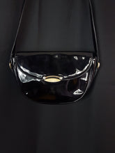 Load image into Gallery viewer, Online Vintage Shop, Vintage Clothing Boutique, Vintage, Women's Clothing, Seconhand, Distressed Vintage Designs, Sustainable Fashion