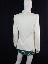 Load image into Gallery viewer, Online Vintage Shop, Vintage Clothing Boutique, Vintage, Women's Clothing, Seconhand, Distressed Vintage Designs, Sustainable Fashion