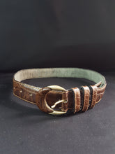 Load image into Gallery viewer, Online Vintage Shop, Vintage Clothing Boutique, Vintage, Women's Clothing, Seconhand, Distressed Vintage Designs, Sustainable Fashion