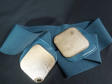 Load image into Gallery viewer, Online Vintage Shop, Vintage Clothing Boutique, Vintage, Women's Clothing, Seconhand, Distressed Vintage Designs, Sustainable Fashion