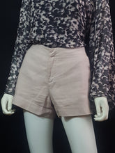 Load image into Gallery viewer, Online Vintage Shop, Vintage Clothing Boutique, Vintage, Women's Clothing, Seconhand, Distressed Vintage Designs, Sustainable Fashion