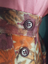 Load image into Gallery viewer, Online Vintage Shop, Vintage Clothing Boutique, Vintage, Women's Clothing, Seconhand, Distressed Vintage Designs, Sustainable Fashion