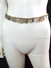 Load image into Gallery viewer, Online Vintage Shop, Vintage Clothing Boutique, Vintage, Women's Clothing, Seconhand, Distressed Vintage Designs, Sustainable Fashion