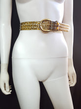 Load image into Gallery viewer, Online Vintage Shop, Vintage Clothing Boutique, Vintage, Women's Clothing, Seconhand, Distressed Vintage Designs, Sustainable Fashion