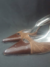 Load image into Gallery viewer, Online Vintage Shop, Vintage Clothing Boutique, Vintage, Women's Clothing, Seconhand, Distressed Vintage Designs, Sustainable Fashion