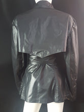 Load image into Gallery viewer, Online Vintage Shop, Vintage Clothing Boutique, Vintage, Women's Clothing, Seconhand, Distressed Vintage Designs, Sustainable Fashion