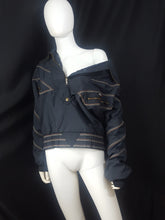 Load image into Gallery viewer, Online Vintage Shop, Vintage Clothing Boutique, Vintage, Women's Clothing, Seconhand, Distressed Vintage Designs, Sustainable Fashion