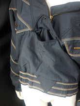 Load image into Gallery viewer, Online Vintage Shop, Vintage Clothing Boutique, Vintage, Women's Clothing, Seconhand, Distressed Vintage Designs, Sustainable Fashion