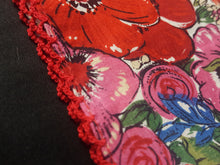 Load image into Gallery viewer, Online Vintage Shop, Vintage Clothing Boutique, Vintage, Women's Clothing, Seconhand, Distressed Vintage Designs, Sustainable Fashion