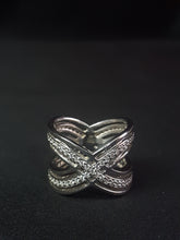 Load image into Gallery viewer, Online Vintage Shop, Vintage Clothing Boutique, Vintage, Women's Clothing, Seconhand, Distressed Vintage Designs, Sustainable Fashion