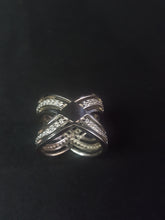 Load image into Gallery viewer, Online Vintage Shop, Vintage Clothing Boutique, Vintage, Women's Clothing, Seconhand, Distressed Vintage Designs, Sustainable Fashion