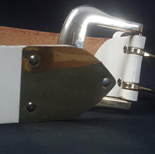 Load image into Gallery viewer, Online Vintage Shop, Vintage Clothing Boutique, Vintage, Women's Clothing, Seconhand, Distressed Vintage Designs, Sustainable Fashion