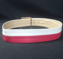 Load image into Gallery viewer, Online Vintage Shop, Vintage Clothing Boutique, Vintage, Women's Clothing, Seconhand, Distressed Vintage Designs, Sustainable Fashion