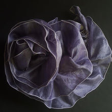 Load image into Gallery viewer, Online Vintage Shop, Vintage Clothing Boutique, Vintage, Women's Clothing, Seconhand, Distressed Vintage Designs, Sustainable Fashion