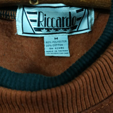 Load image into Gallery viewer, Online Vintage Shop, Vintage Clothing Boutique, Vintage, Women's Clothing, Seconhand, Distressed Vintage Designs, Sustainable Fashion