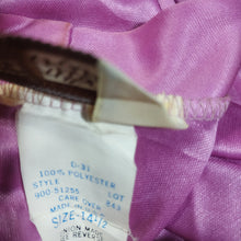 Load image into Gallery viewer, Online Vintage Shop, Vintage Clothing Boutique, Vintage, Women's Clothing, Seconhand, Distressed Vintage Designs, Sustainable Fashion