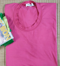 Load image into Gallery viewer, Online Vintage Shop, Vintage Clothing Boutique, Vintage, Women's Clothing, Seconhand, Distressed Vintage Designs, Sustainable Fashion